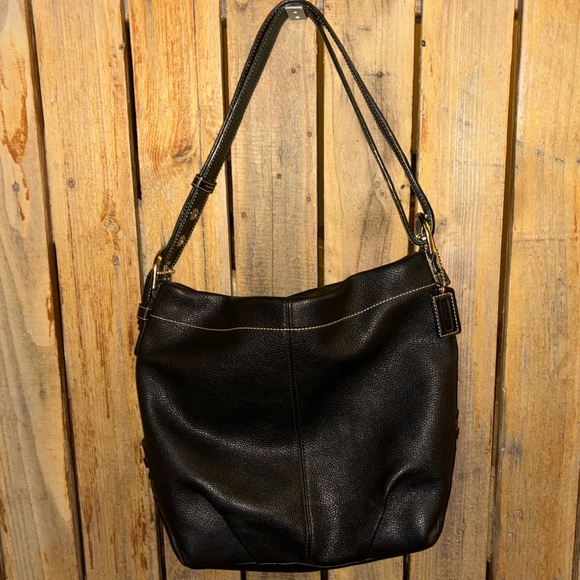 Coach Black Pebbled Leather Shoulder Bag - Picture 4 of 10